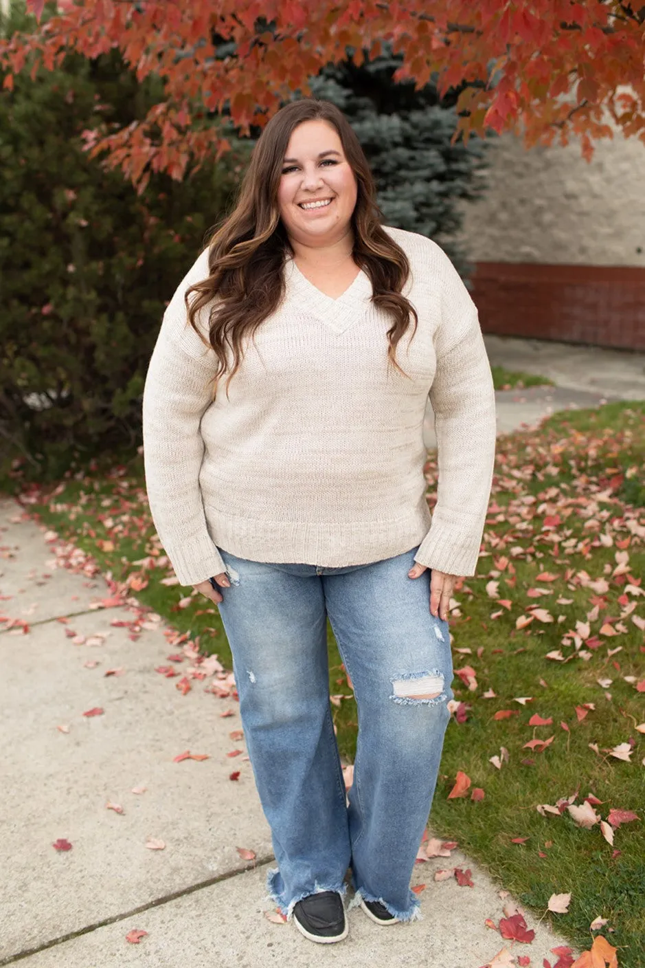 Risen High Rise Frayed Hem Wide Leg Jeans