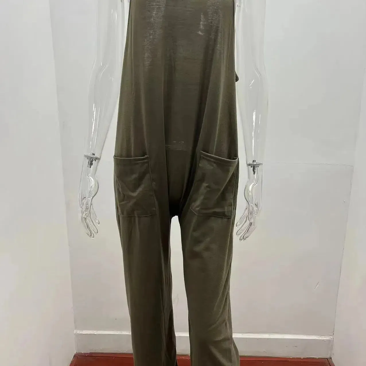 Spring New Women's Casual Pocket Pants Loose Strap Jumpsuit