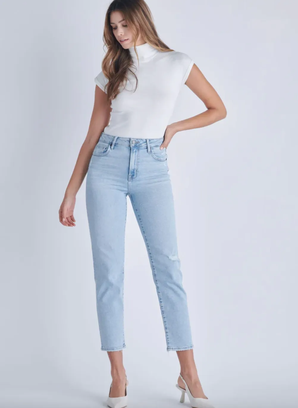 tracey light wash clean stretch straight - medium light